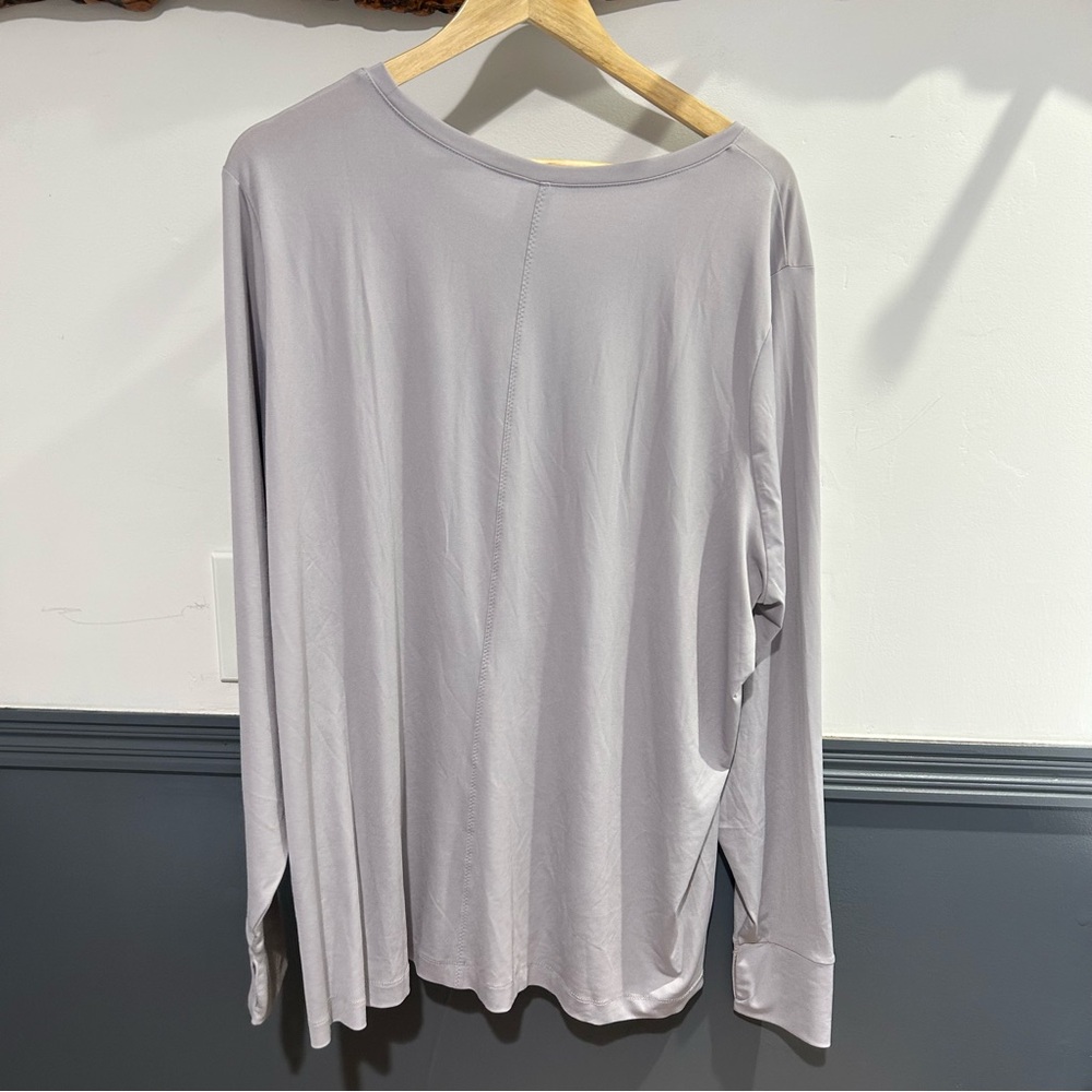 Fabletics Purple Relaxed Long Sleeve Tee - Picture 6 of 13